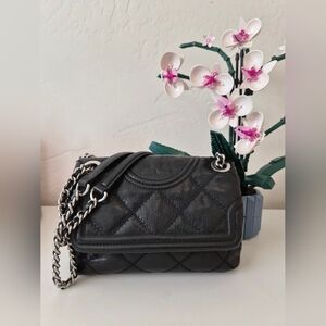 Tory Burch Fleming Soft  Distressed Convertible Bag